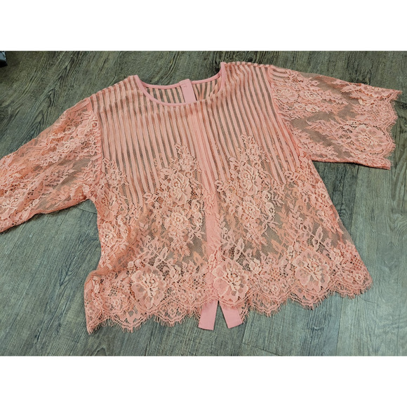 CATO Coral Salmon Lace Button Blouse w/ Matching Camisole Tank Top Set Medium - Picture 2 of 4